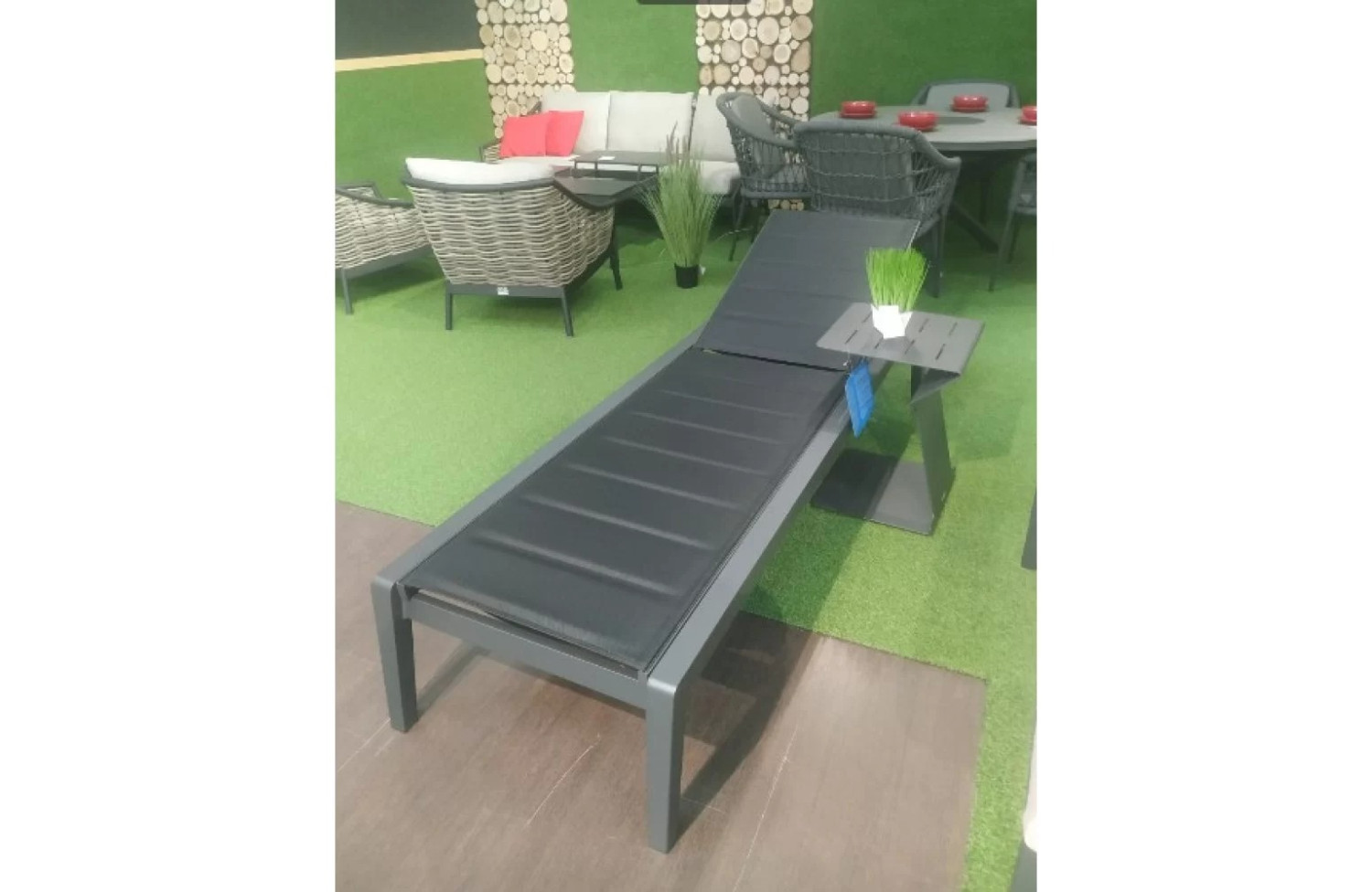 Шезлонг (без подушки) HIGOLD EMOTI 697752 / ANTHRACITE