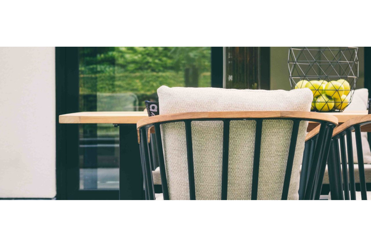 Krzesło do jadalni Apple Bee Condor 60 x 64 Black/Natural