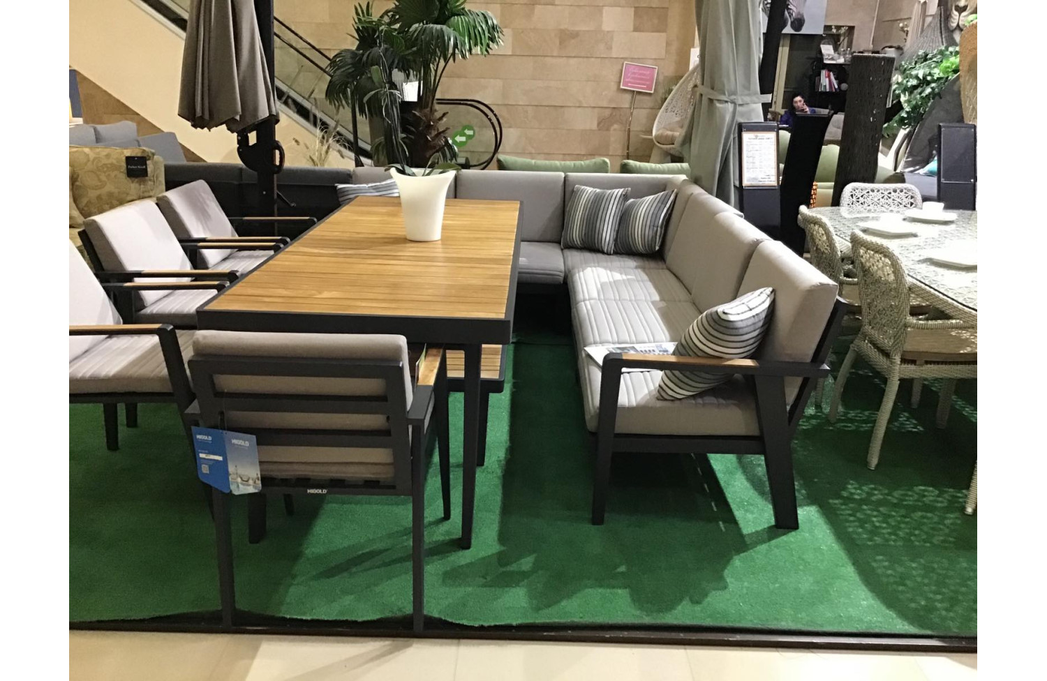 Обідній комплект 160 (з подушками) HIGOLD EMOTI 697790 / ANTHRACITE