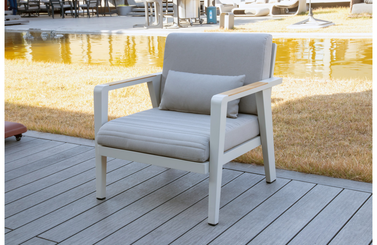 Lounge Armchair (with cushions) HIGOLD EMOTI 697722 / TAUPE