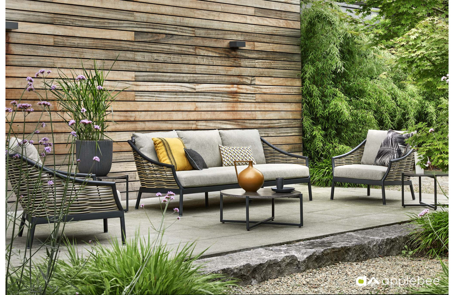 Sofa 3-osobowa (z poduszkami) APPLE BEE MILOU 18101B1-SF/ BLACK