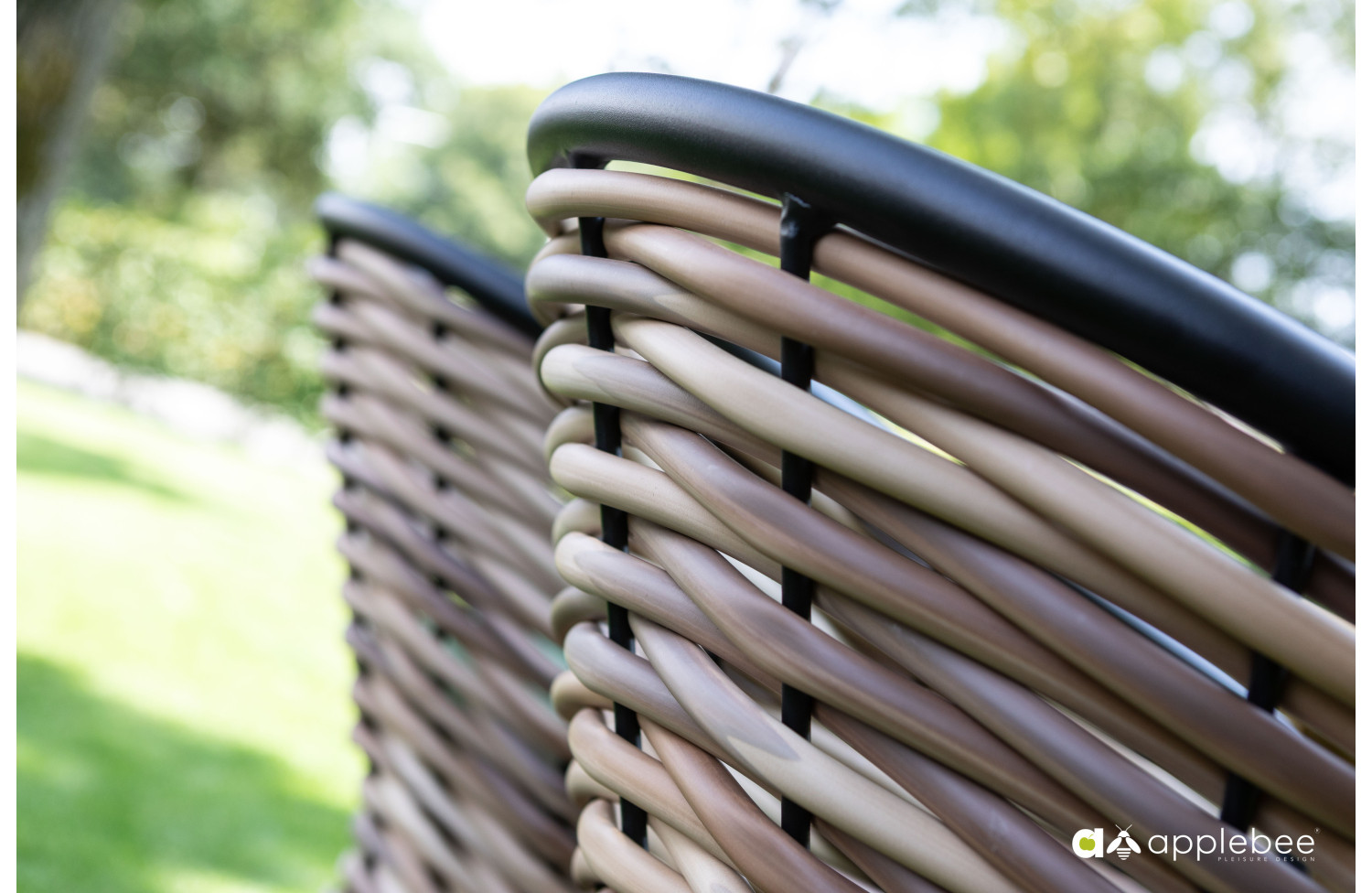 Krzesło z podłokietnikamil (z poduszkami) APPLE BEE 70000032 GREEN