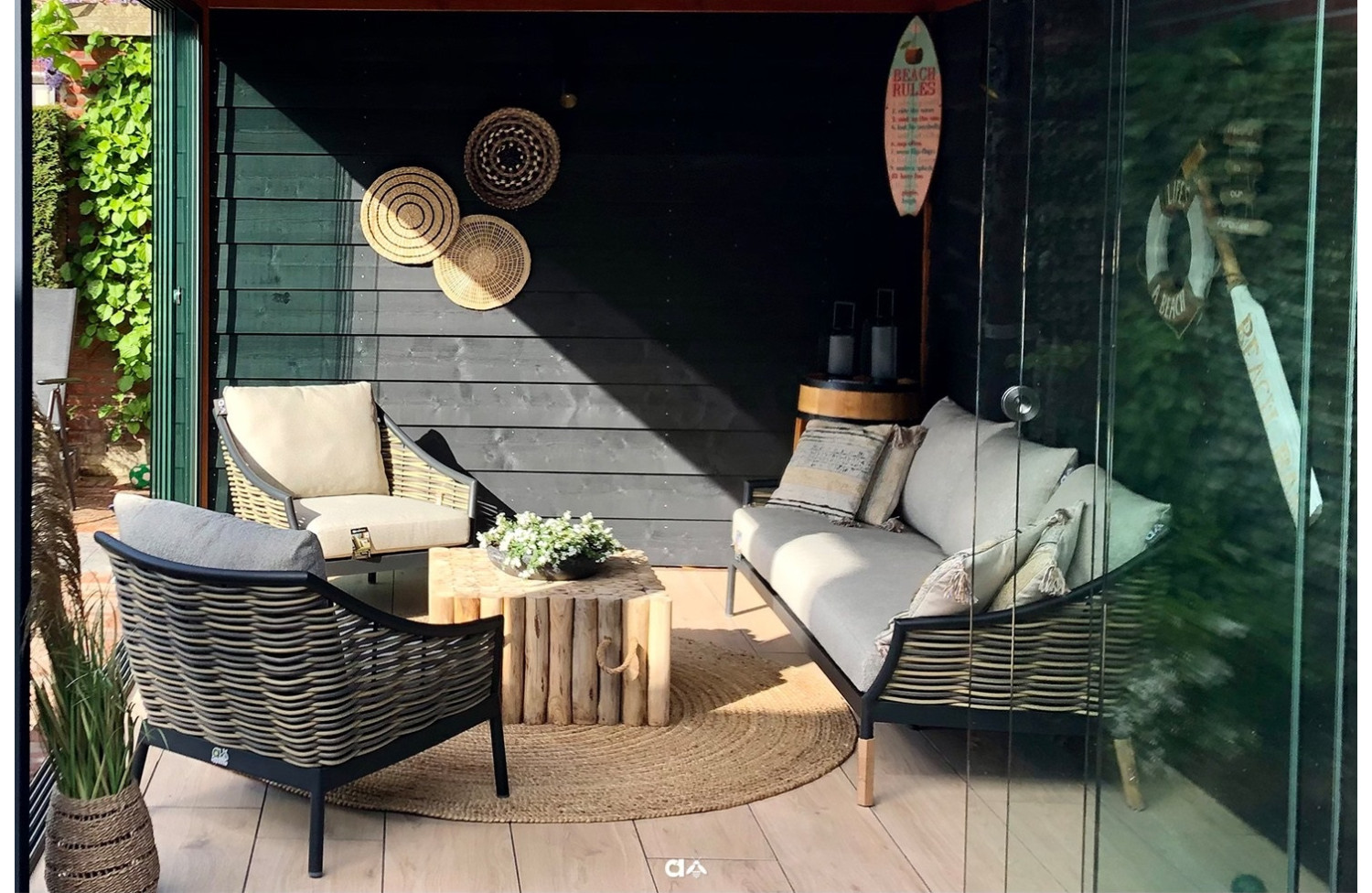 Диван 2-місний (з подушками) APPLE BEE MILOU 72000242/BLACK