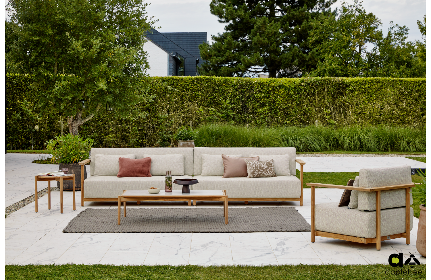 Диван 2-місний з правим підлокітником (з подушками) APPLE BEE ST.LUCIA 72000089