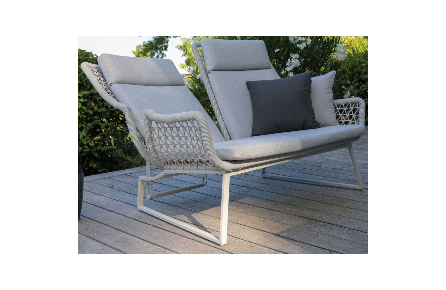 Диван 2-місний з відкідн.спинкою (з подушками) COUTURE CRUISE 92045110