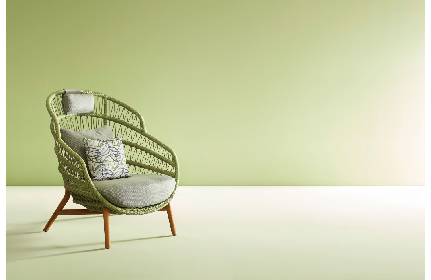 Крісло з високою спинкою (з подушками) HIGOLD VASCA 301526 / GREEN