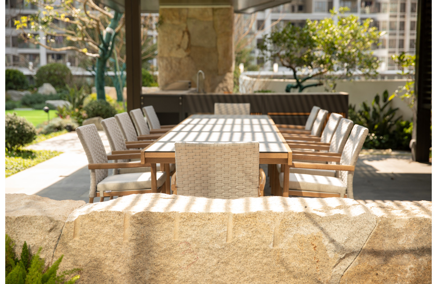 Стілець з підлокітниками (з подушками) COUTURE LOUNGE 92415300 / NATURAL