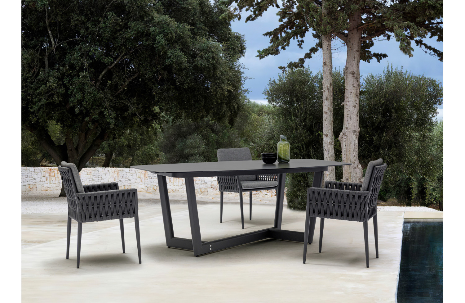 Стілець з- підлокітниками (з подушками) COUTURE HUG 91933300