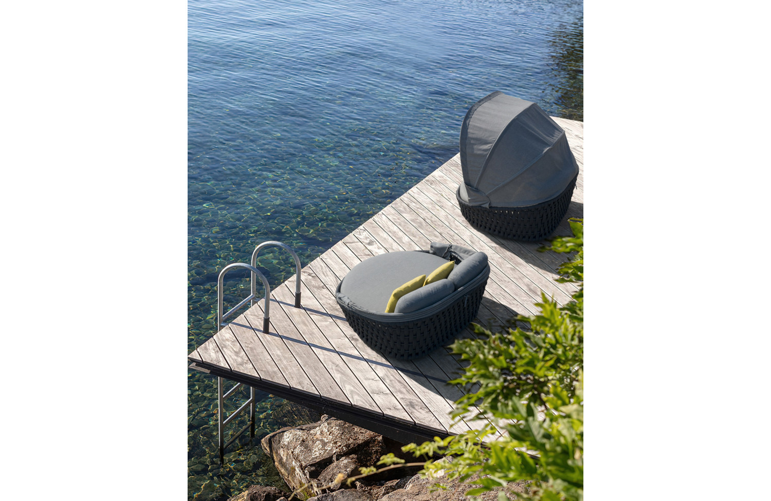 Ліжко з навісом для відпочинку (з подушк) COUTURE HUG 91933520