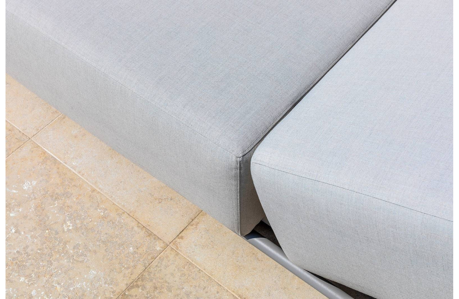 Шезлонг (з подушками) COUTURE HUG 91933510 / TAUPE