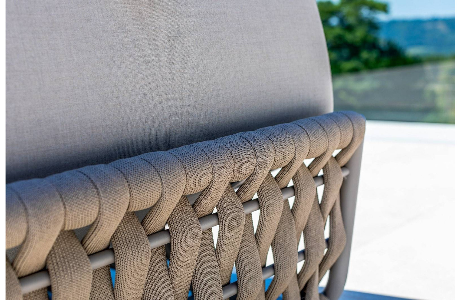 Шезлонг (з подушками) COUTURE HUG 91933510 / TAUPE