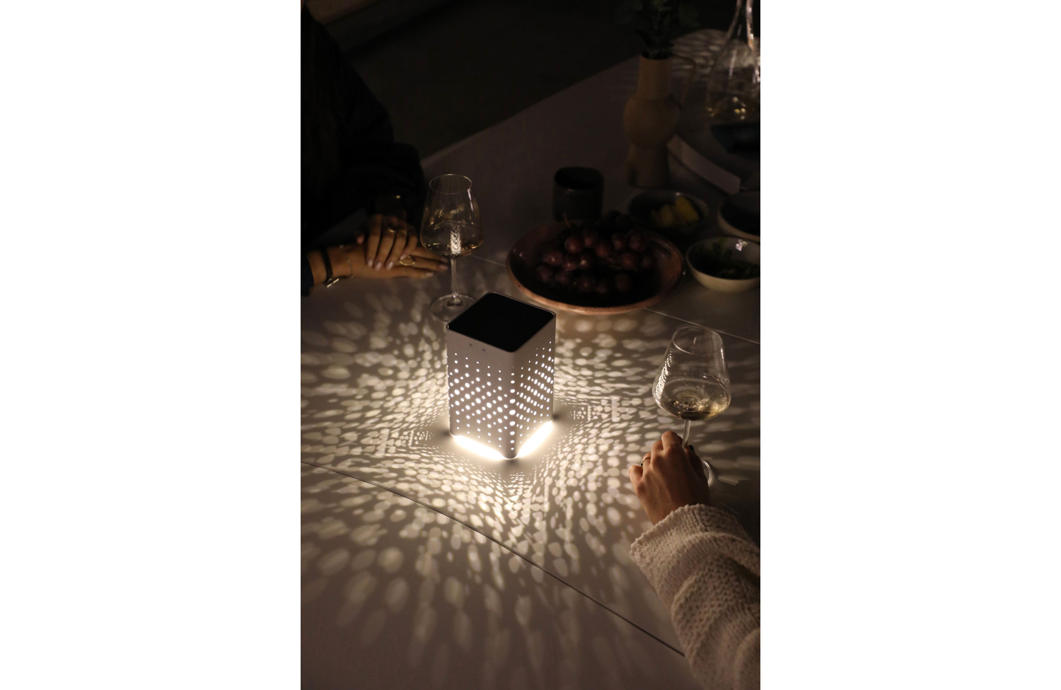 Outdoor lamp (charging with USB) LAGOM BEAMS Lm 09G-F / floor /anthracite