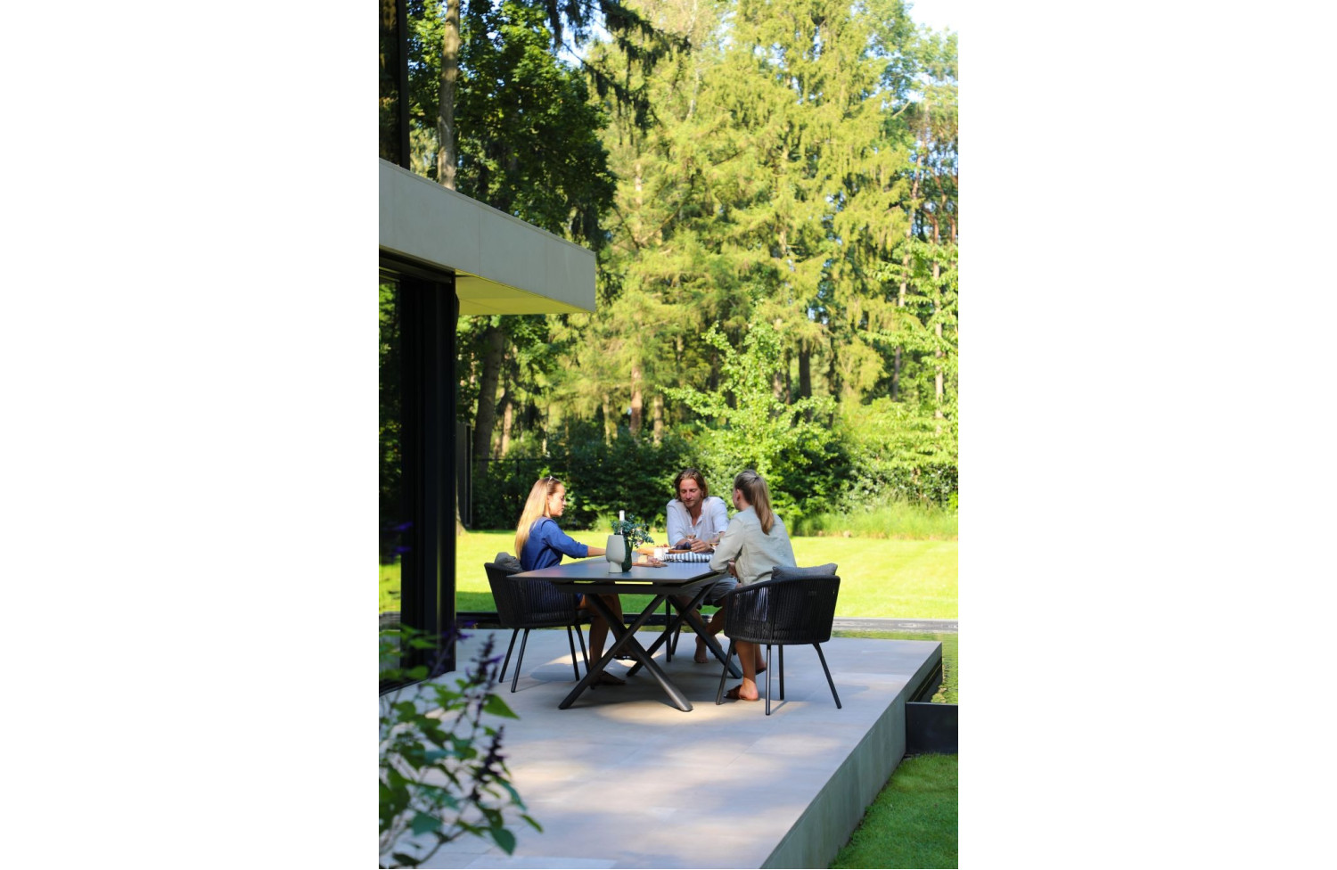 Rectangular dining table (extendable 180-240 cm) LAGOM ALBATROS Lm 87G / ANTHRACITE