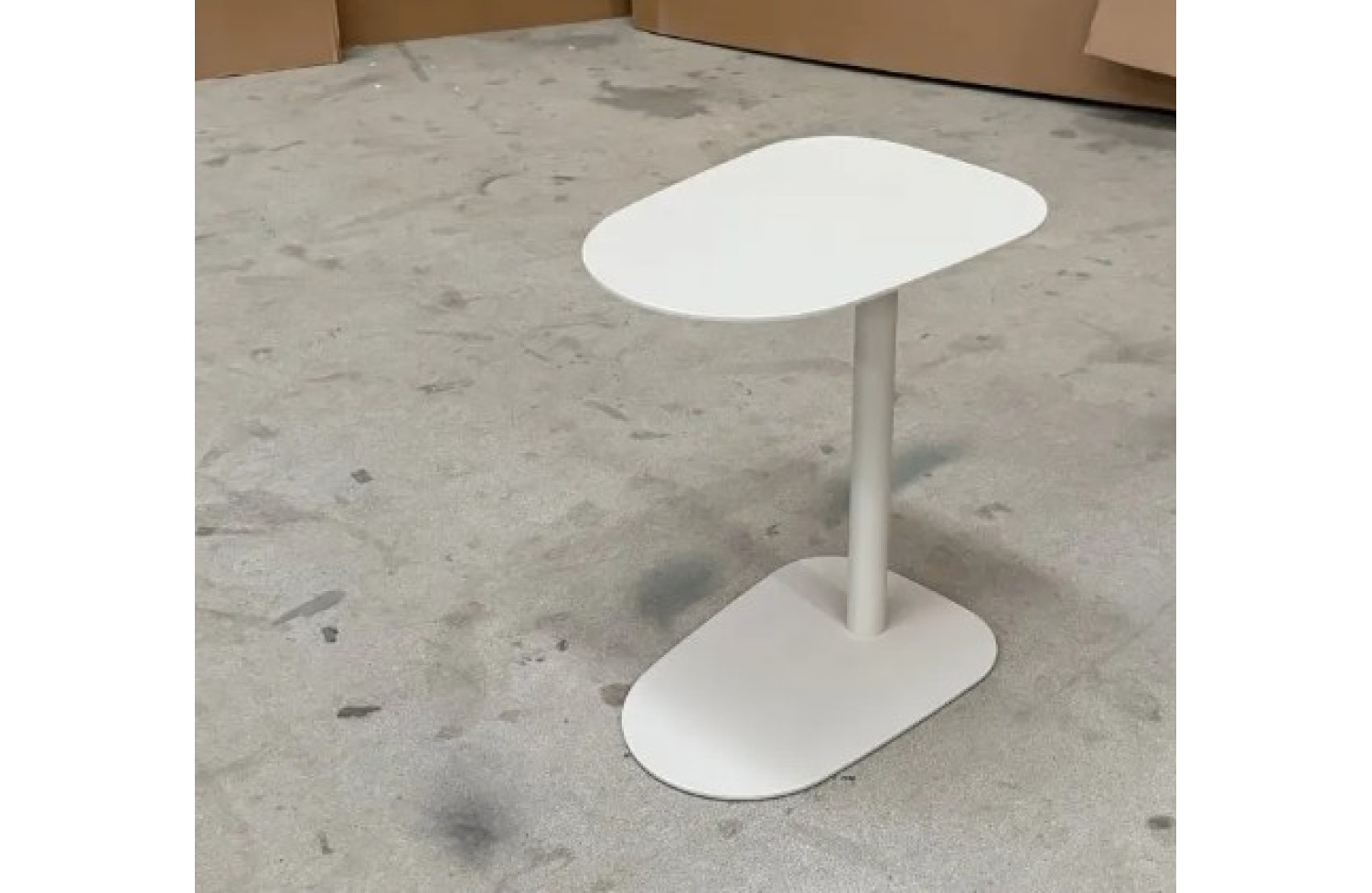 Stolik boczny LAGOM BUTLER Lm 64T / TAUPE