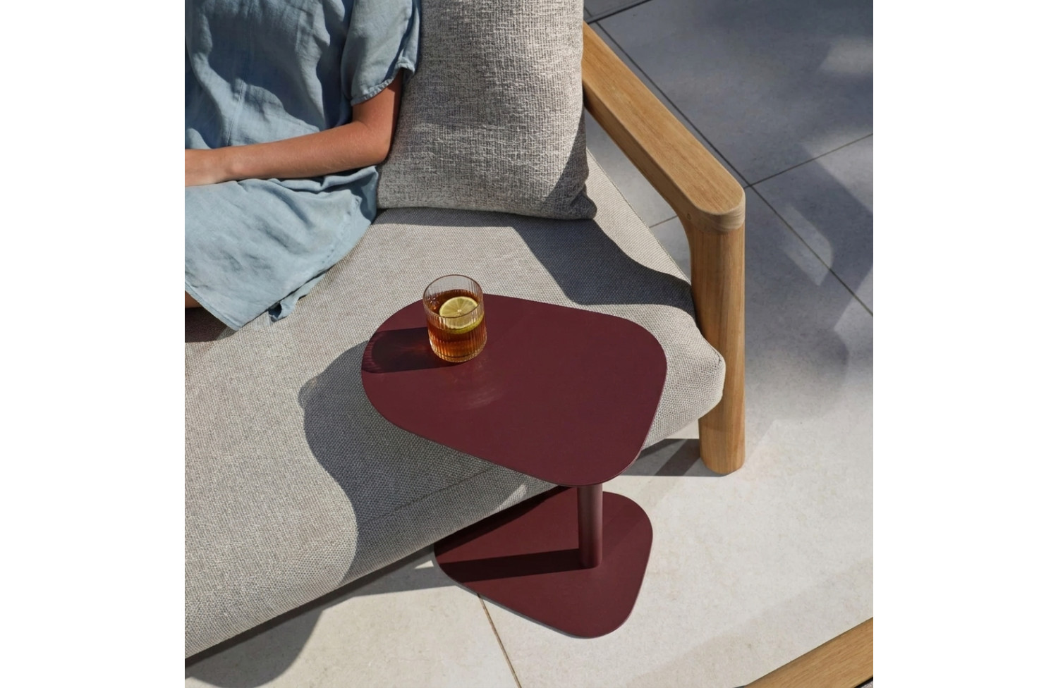 Stolik boczny LAGOM BUTLER Lm 64R / BURGUNDY