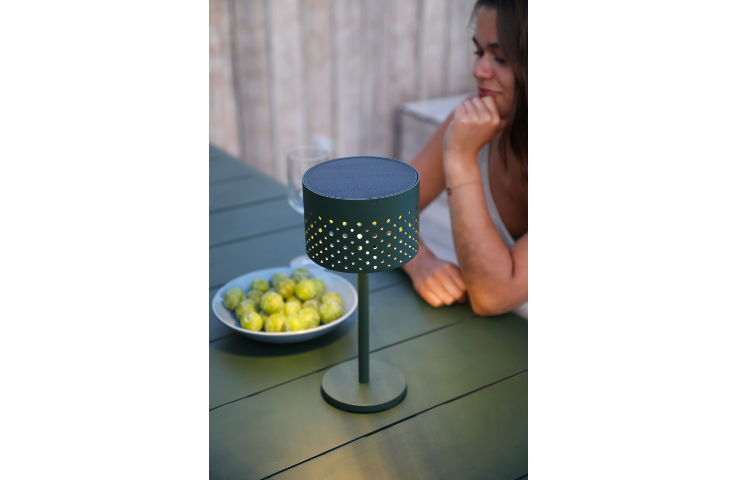 Lampa uliczna solarna (ładowana energią słoneczną) wys.32.5 cm LAGOM BEAM ROUND Lm 79R / BURGUNDY