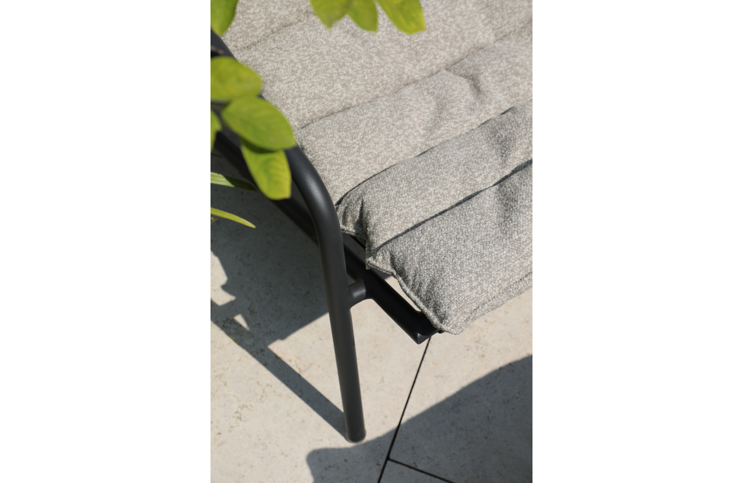 Набір для балкона: Крісло (з подушккою) + пуф (без подушки) LAGOM COAST Lm 29B+30B / DARK TAUPE