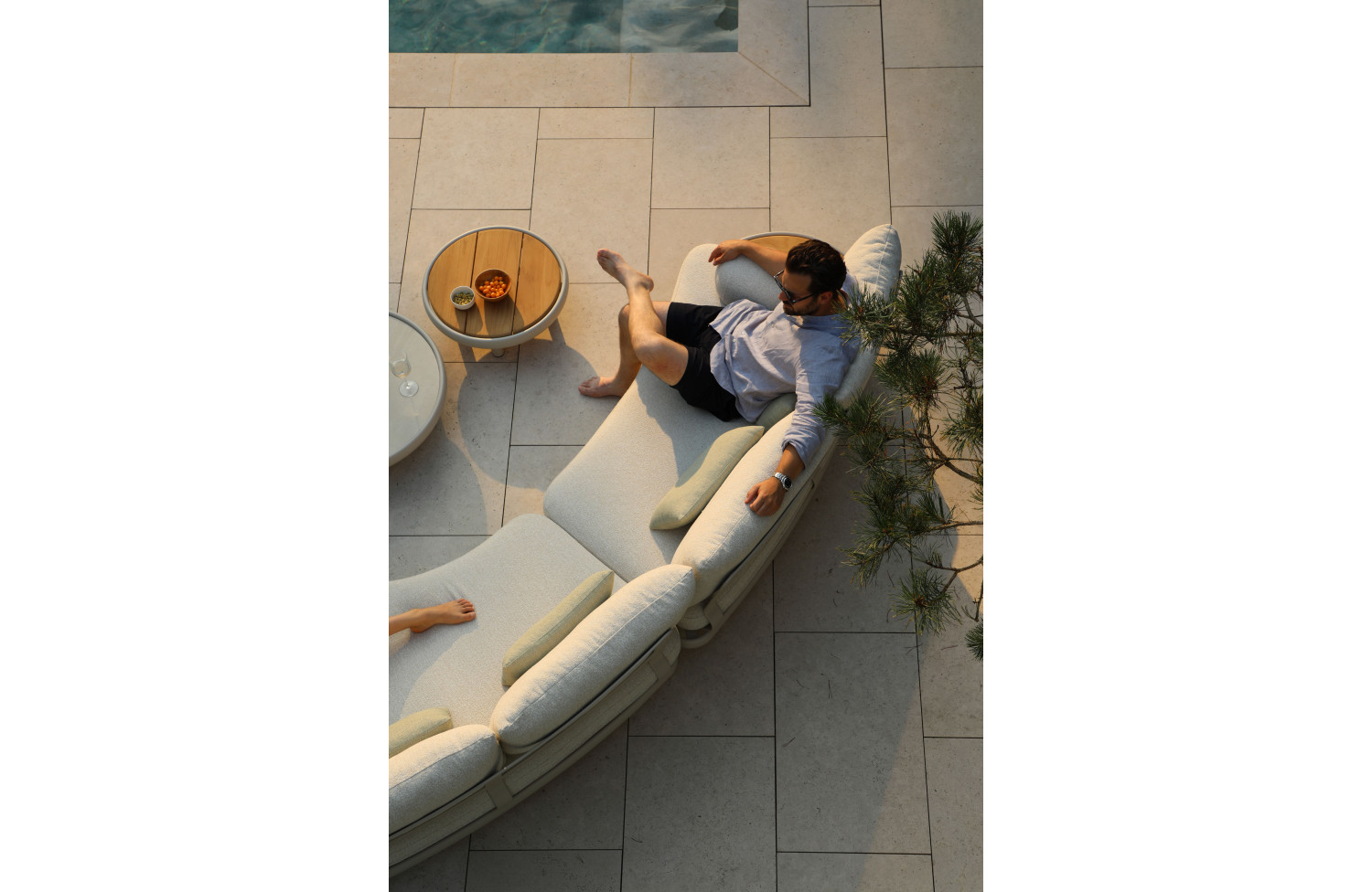 Вигнутий диван 3-місний з підлокотником (з подушками) LAGOM CLOUD Lm 75T / TAUPE