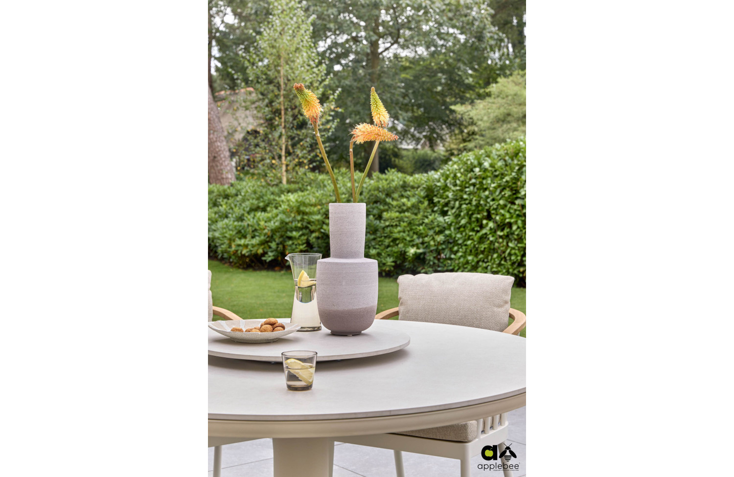 Dining Table d.140 APPLE BEE MELVILLE 72000333 72000334 72000335 / OYSTER