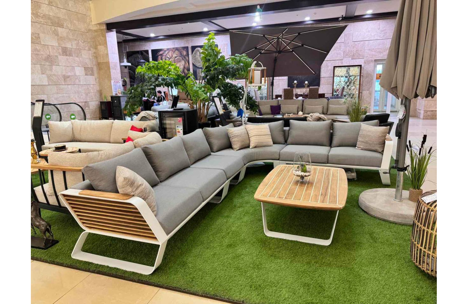 Zestaw narożny dla 5 osób (z poduszkami) HIGOLD WING 204970 / WHITE