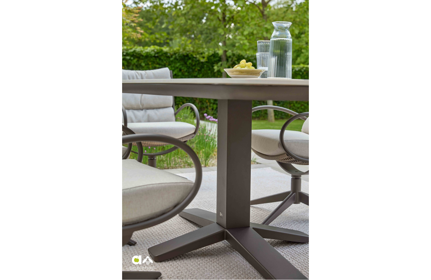 Dining Set 220 (with cushions) APPLE BEE ZANZIBAR & CAMP BAY 72000590 (1 pc) / 72000591 (1 pc) / 72000592 (1 pc) / 72000573 (6 pcs) / BRONZE