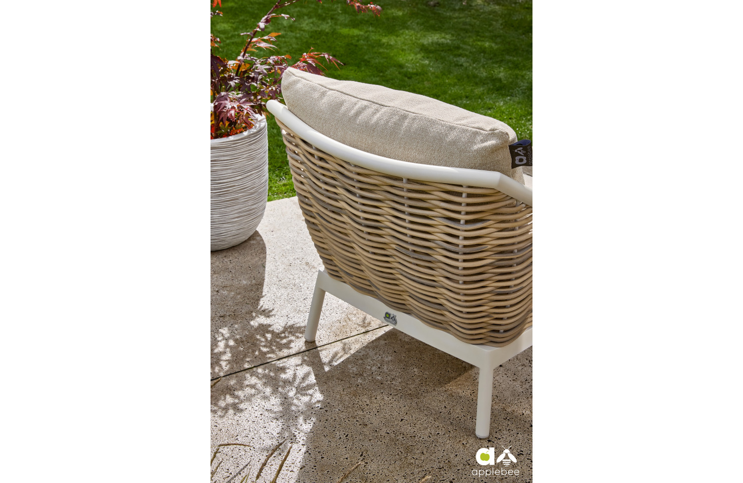 Lounge set (with cushions) APPLE BEE MILOU WHITE 70000625 (2 pcs) / 70000626 (1 pc) / 70000628 (1 pc) / 70000629 (1 pc)