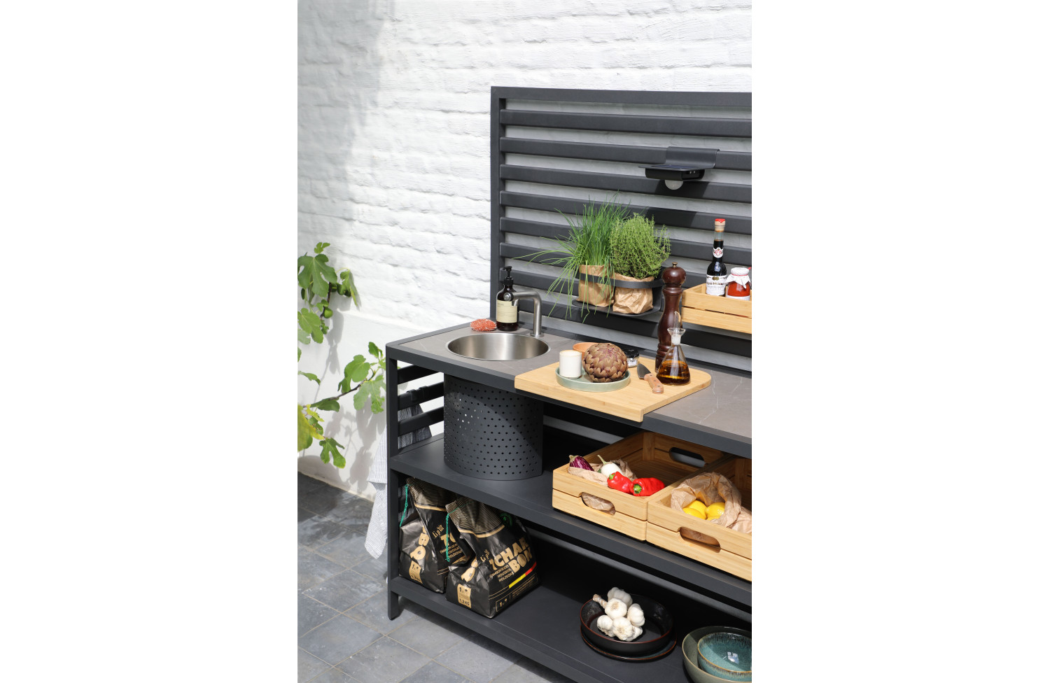 Вулична Кухня з 2-х мод.(роб. стінка / мийка / 2 дер.навіс. пол. / 2 навіс.пол / дошка для нарізання) / MATERA MT 01G / ANTRACITE