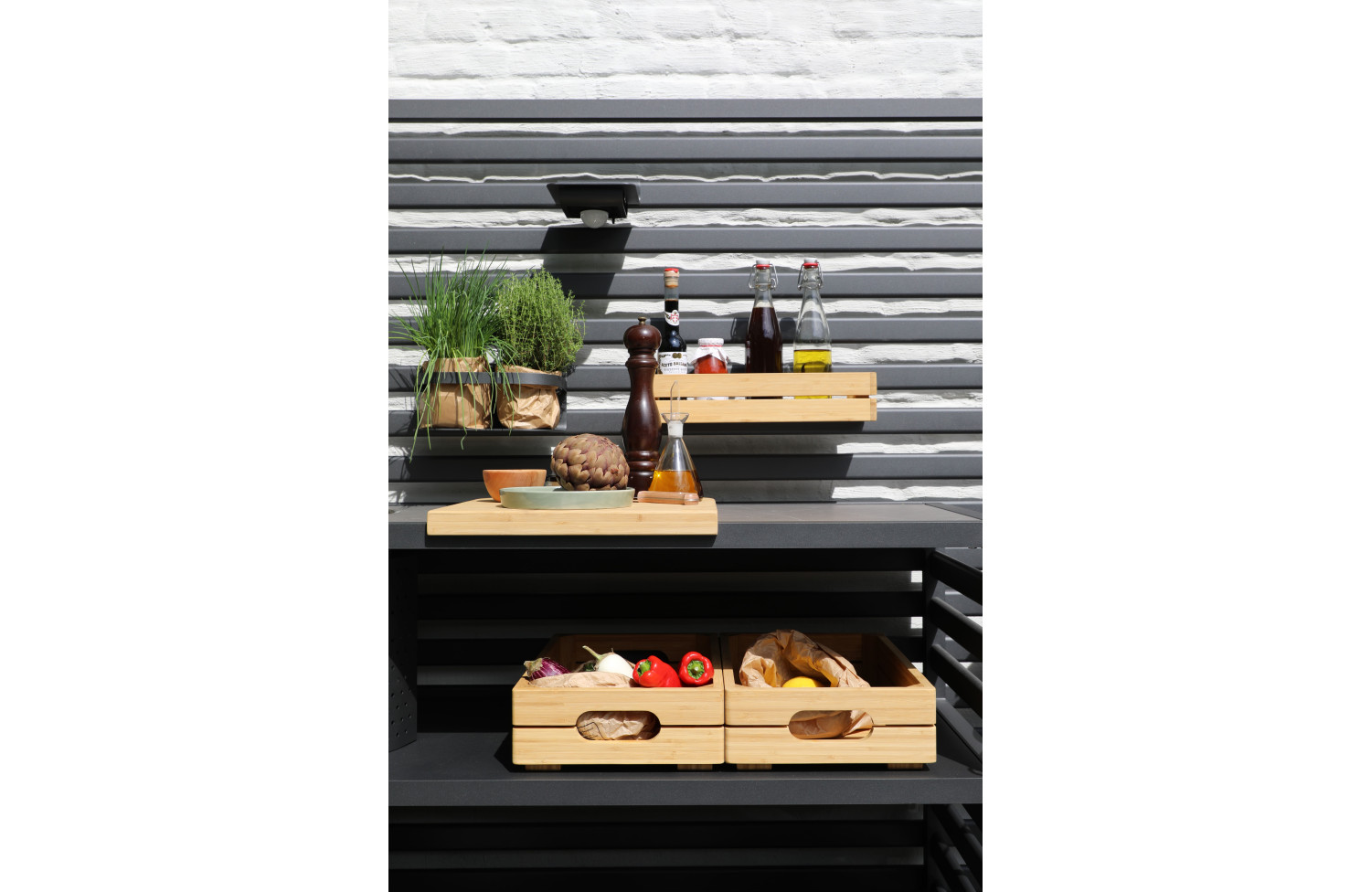 Outdoor Kitchen (wall / sink and tap / 2 wooden shelves / 2 alu shelves / cutting board + 2 solar lamps + 8 single hooks + 2 drawers) / MATERA MT 01G / ANTRACITE