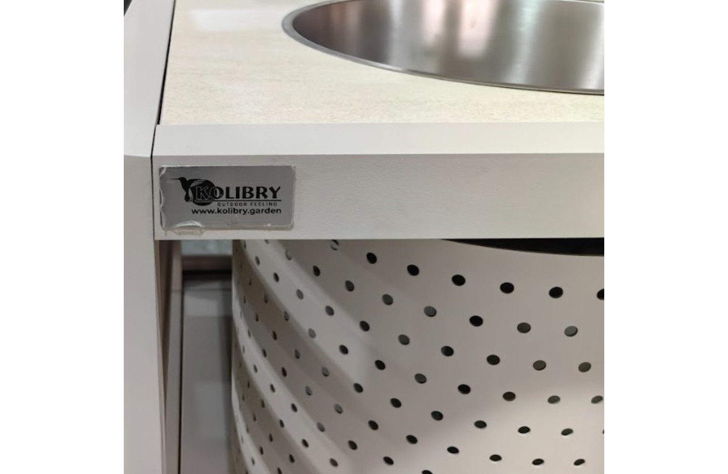 Outdoor Kitchen(wall / sink and tap / 2 wooden shelves./2 alu shelves / cutting board / +2 solar lamps /+ 8 single hooks / +2 drawersі) / MATERA MT 01T / TAUPE