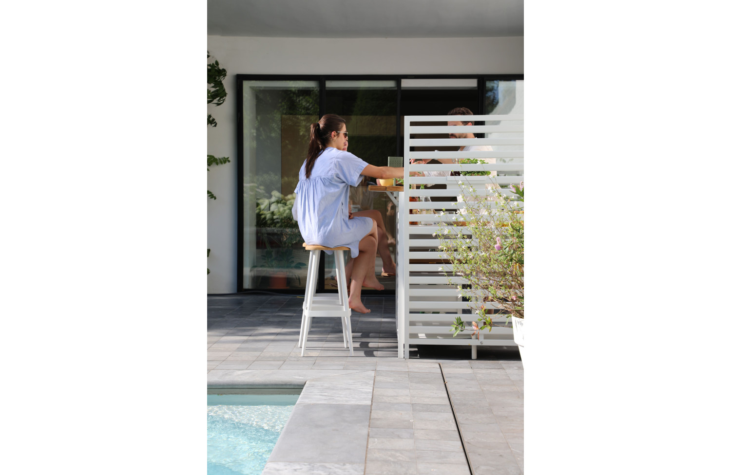 Outdoor Kitchen(wall / sink and tap / 2 wooden shelves./2 alu shelves / cutting board / +2 solar lamps /+ 8 single hooks / +2 drawersі) / MATERA MT 01T / TAUPE