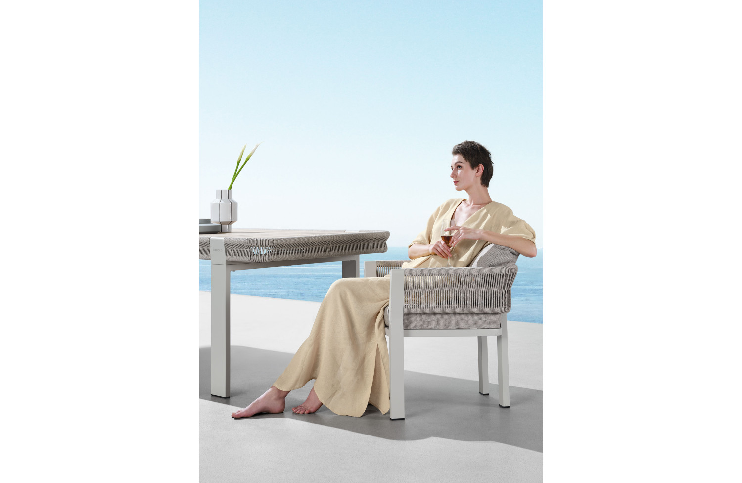 Lounge armchair (with cushions) HIGOLD BORROMEO 205421 / 20542023 / TAUPE