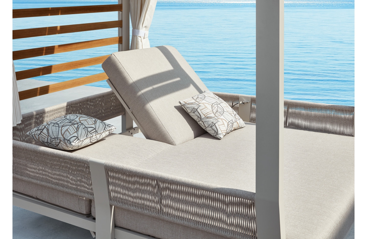 Daybed (with cushions) HIGOLD BORROMEO 205449 / TAUPE