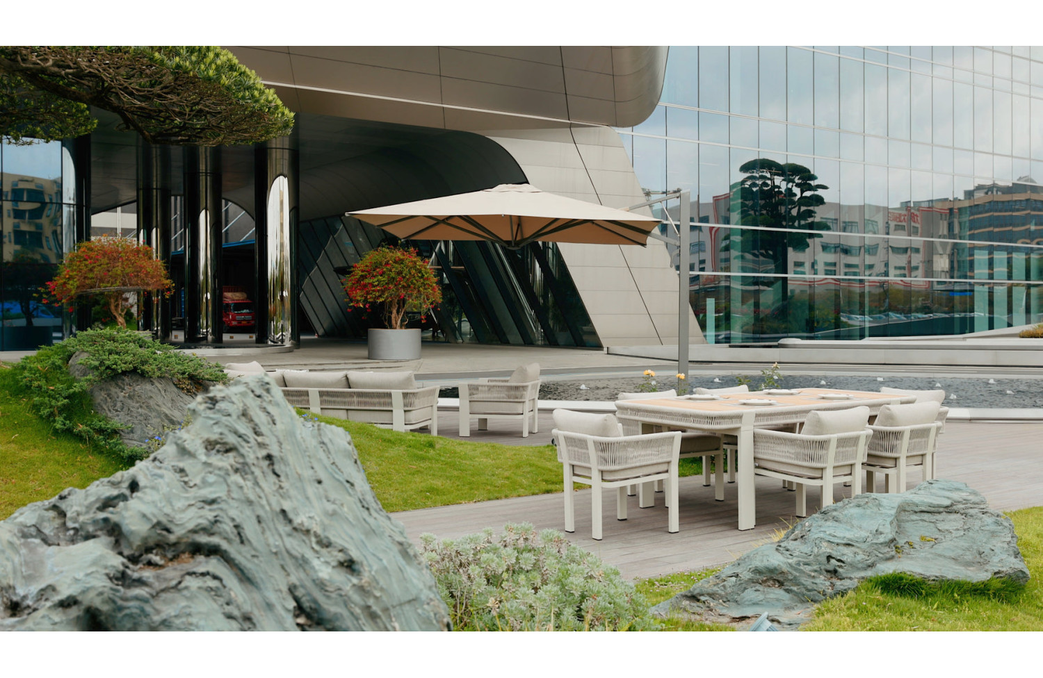 Stół do jadalni 210 (teak) HIGOLD BORROMEO 205471 / 20543071 / TAUPE