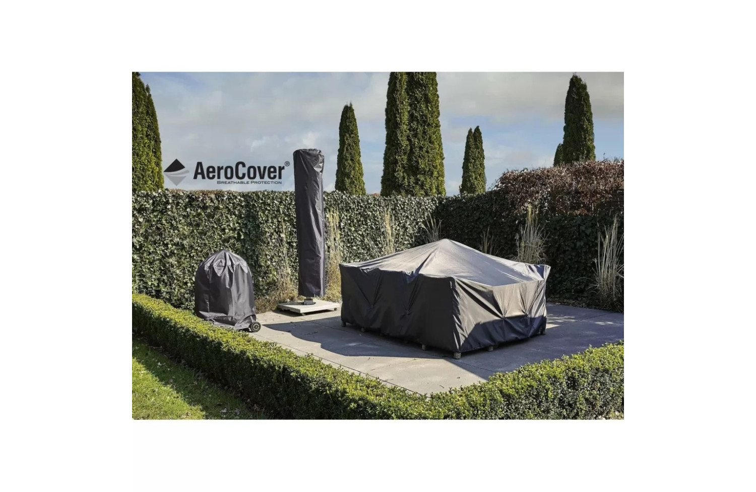 Чохол на кутовий комплект меблів (300*300*100*h70) PLATINUM AEROCOVERS 7952