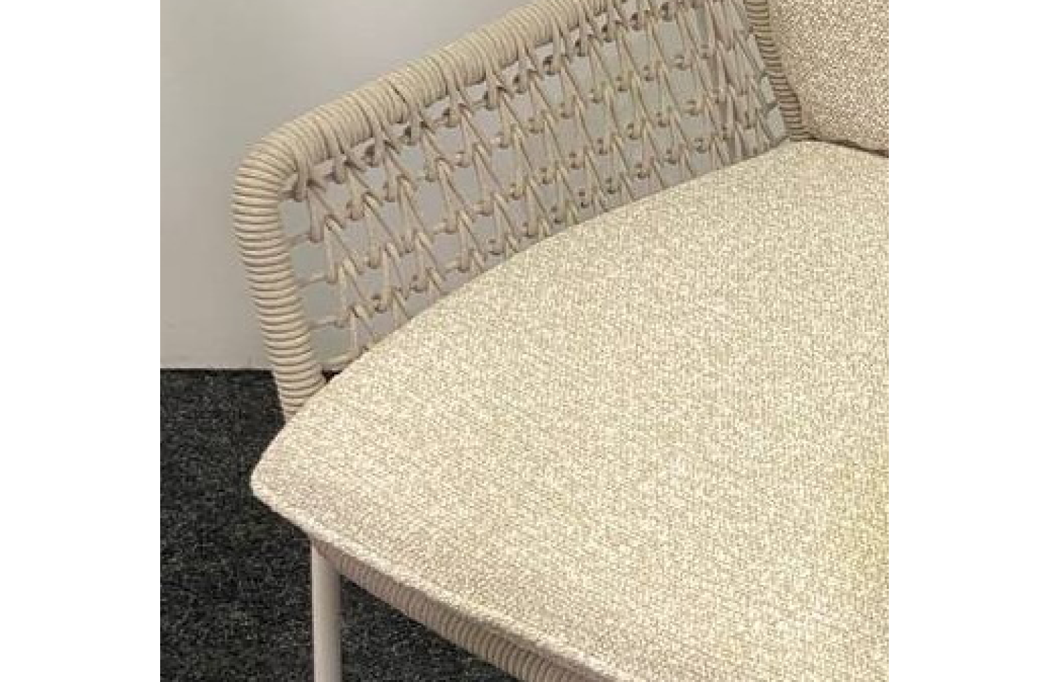 Krzesło z podłokietnikami (z poduszkami) SKANDI SK 30T / TAUPE