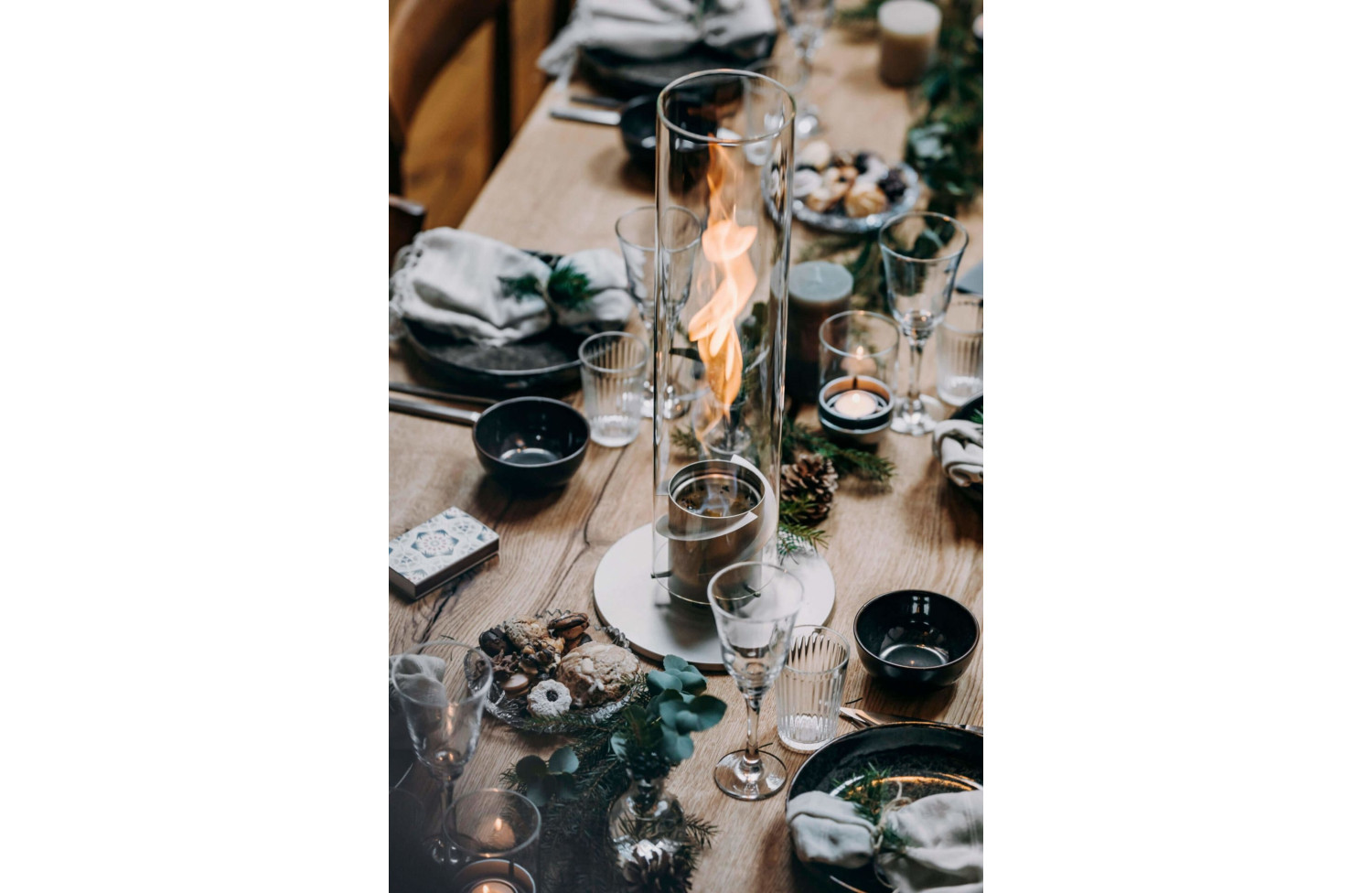 Tabletop fireplace HOFATS SPIN 90 00041 / BLACK