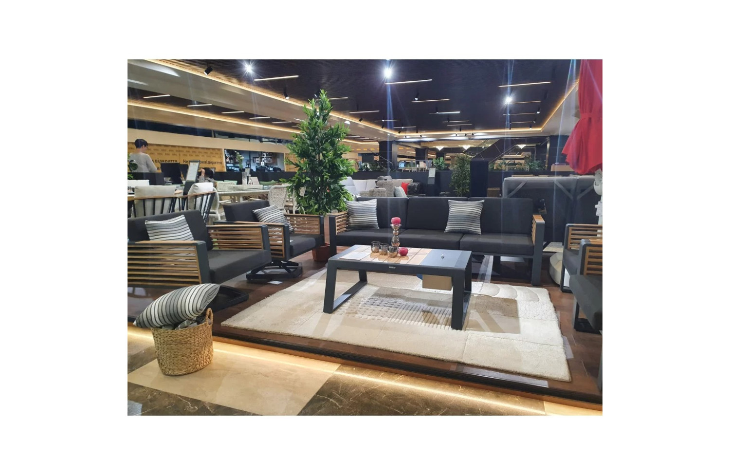 Swivel chair (with cushions) HIGOLD NEW YORK 204025 / 20402925 / BLACK